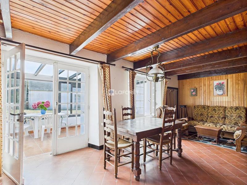 Maison - 83 m² - 5 pièces