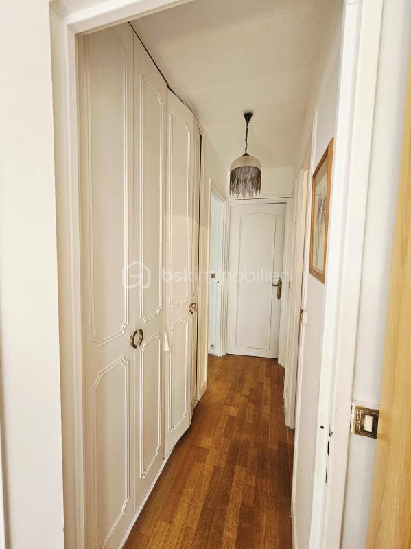 Appartement - 60 m² - 4 pièces