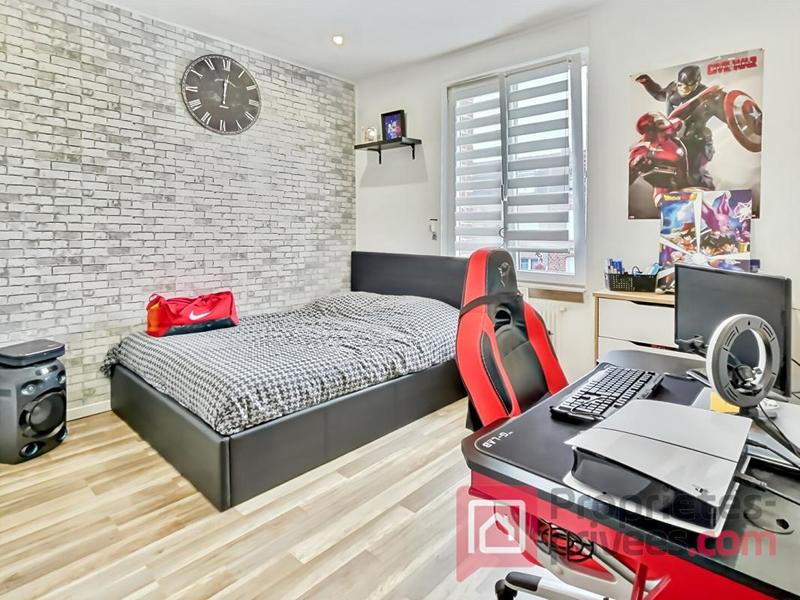 Maison - 83 m² - 4 pièces