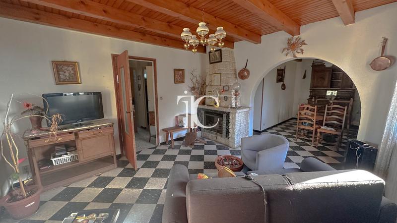 Maison - 96 m² - 4 pièces