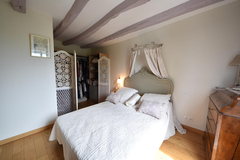 Maison - 180 m² - 6 pièces