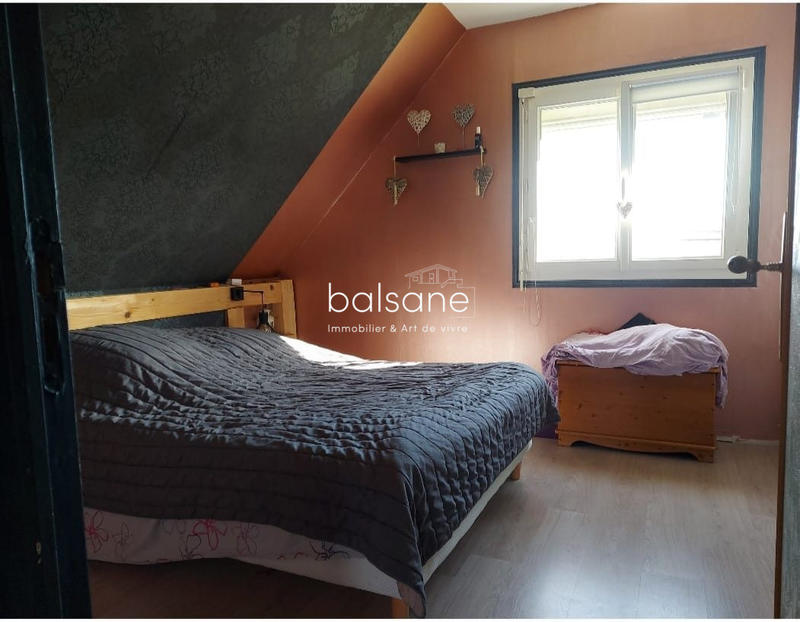 Maison - 95 m² - 4 pièces