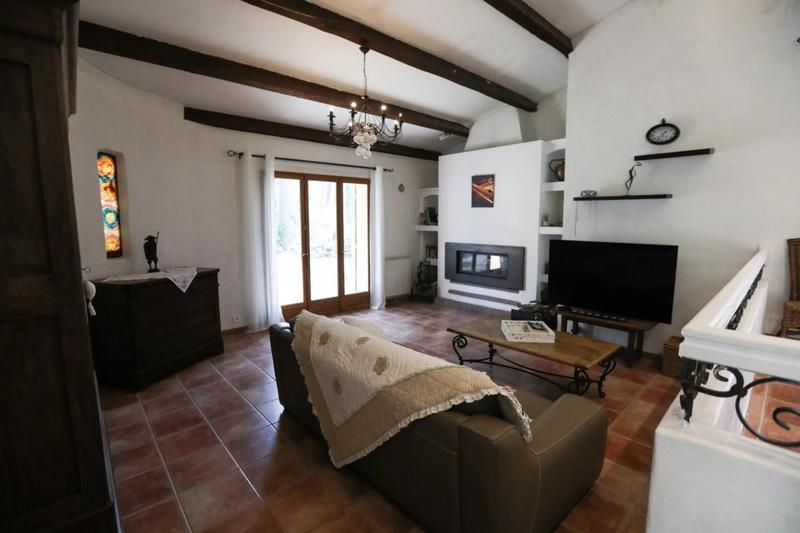 Villa - 182 m² - 6 pièces
