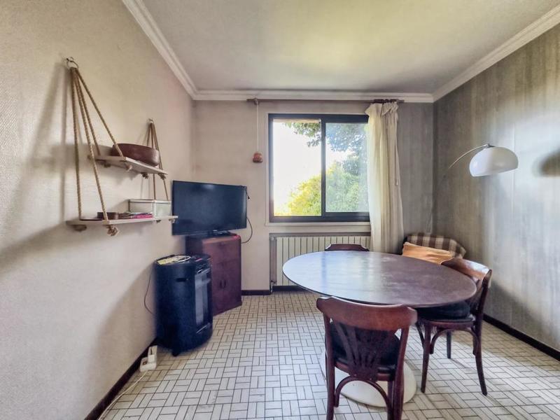 Maison - 203 m² - 7 pièces