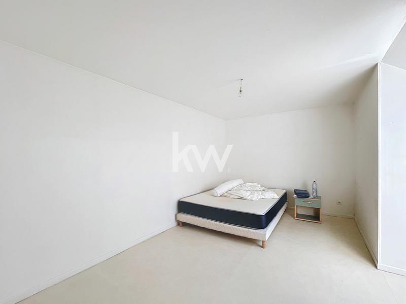 Pavillon - 110 m² - 6 pièces