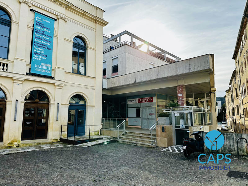 Appartement - 115 m² - 3 pièces