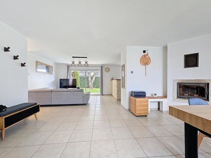 Maison - 94 m² - 3 pièces