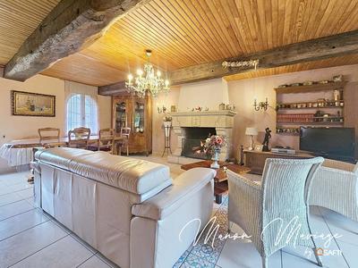 Maison - 86 m² - 4 pièces