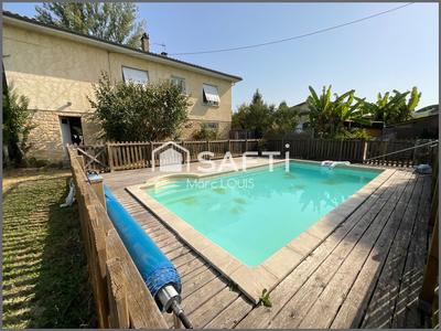 Maison - 115 m² - 6 pièces