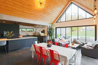 Longère - 232 m² - 7 pièces