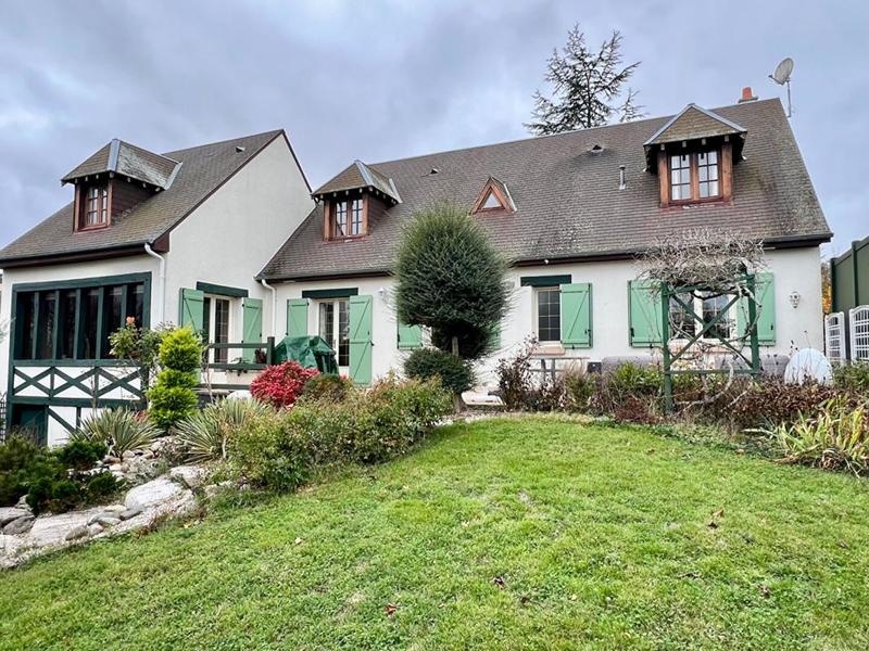 Maison - 162 m² - 6 pièces