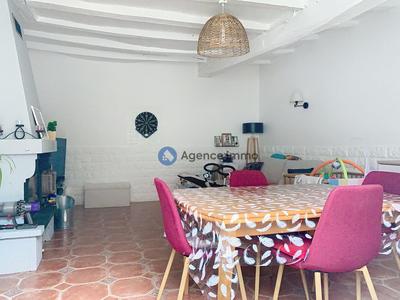 Maison - 95 m² - 4 pièces