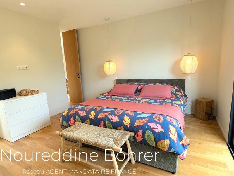 Villa - 165 m² - 5 pièces