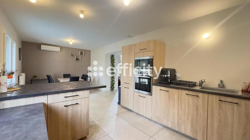 Maison - 110 m² - 4 pièces