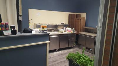 Fonds de commerce - Magasins - 75 m²