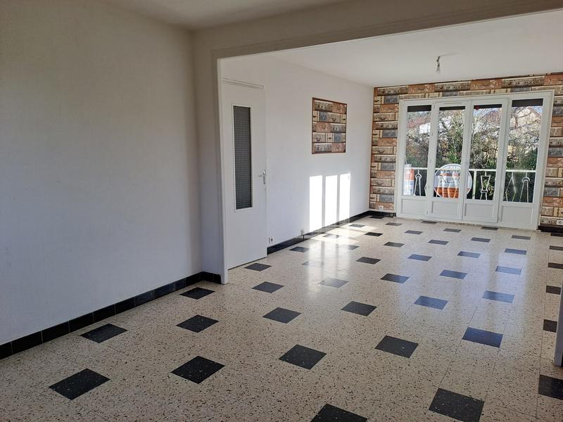 Maison - 93 m² - 4 pièces