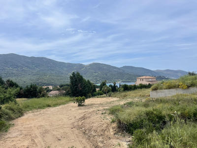 Terrain - 2 296 m²