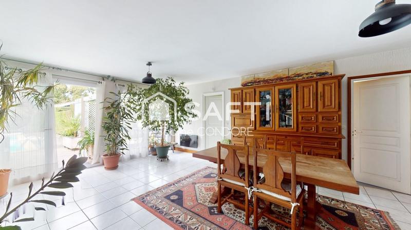 Maison - 137 m² - 6 pièces