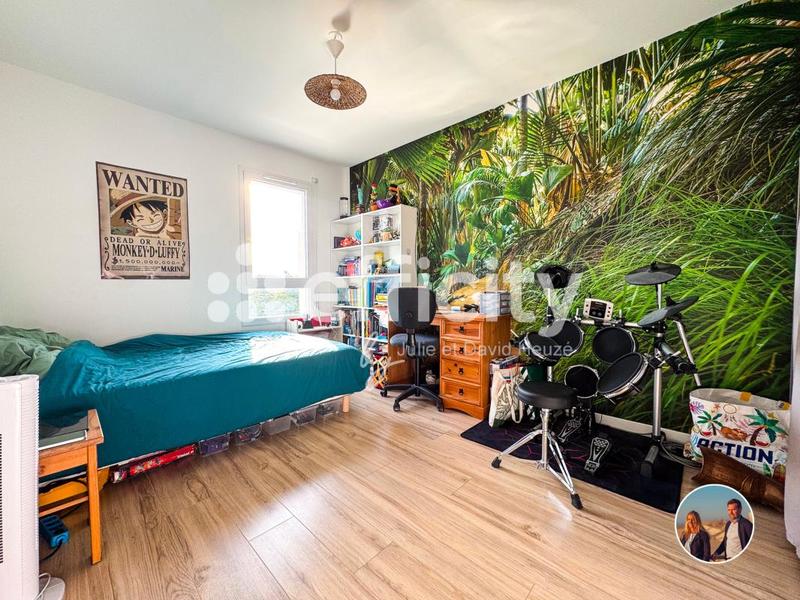 Maison - 98 m² - 5 pièces