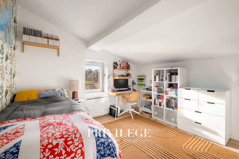 Maison - 131 m² - 6 pièces