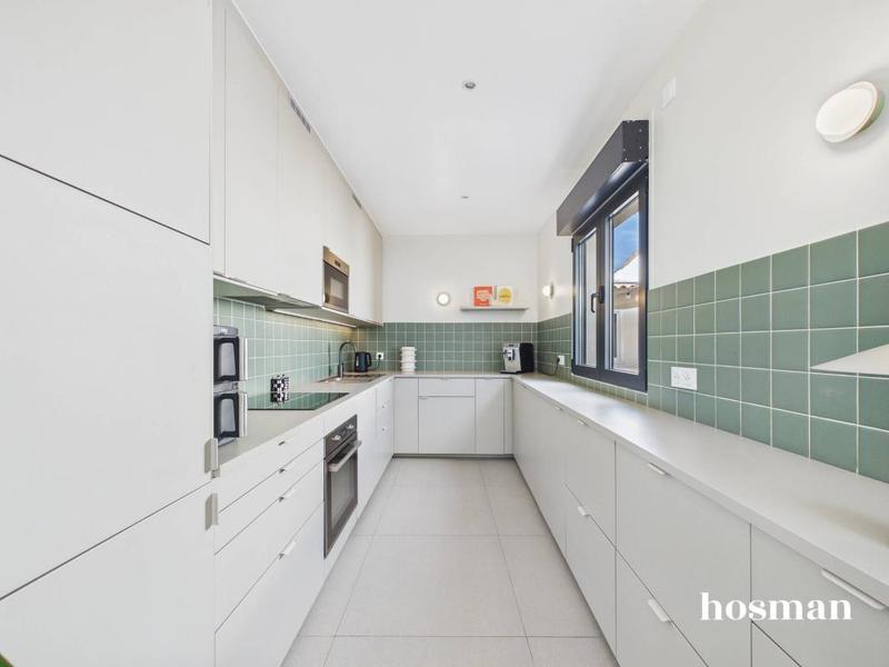 Maison - 123 m² - 4 pièces