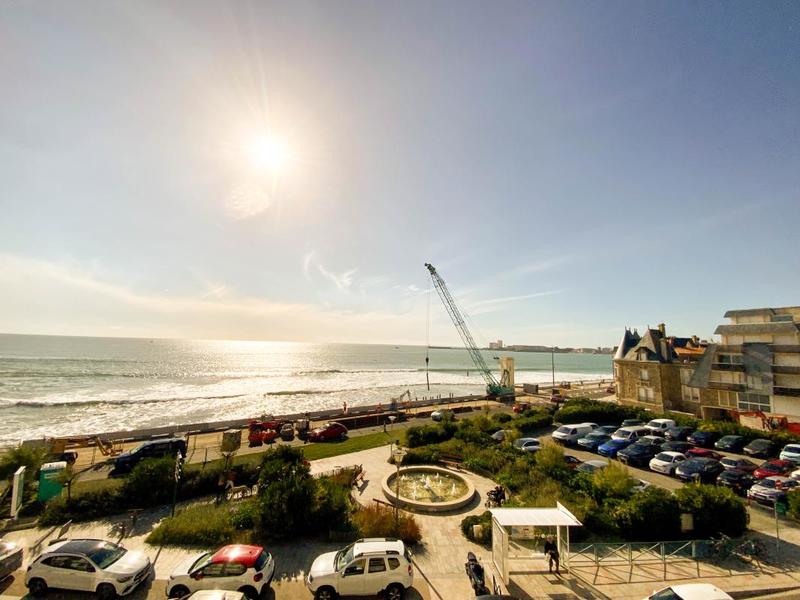 Appartement - 155 m² - 6 pièces