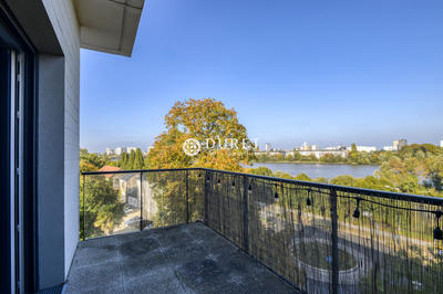 Appartement - 86 m² - 4 pièces