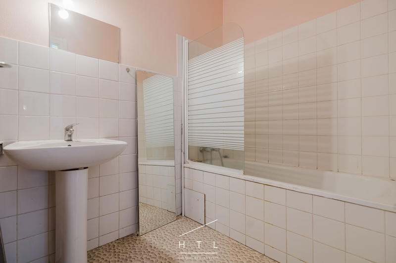 Appartement - 103 m² - 5 pièces