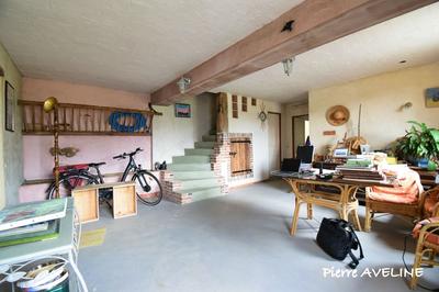 Maison - 200 m² - 7 pièces