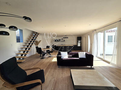 Maison traditionnelle - 110 m² - 5 pièces