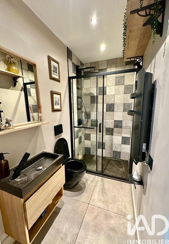 Châlet - 339 m² - 13 pièces