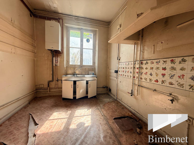 Appartement - 85 m² - 4 pièces