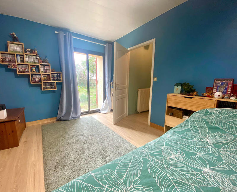 Maison - 180 m² - 7 pièces