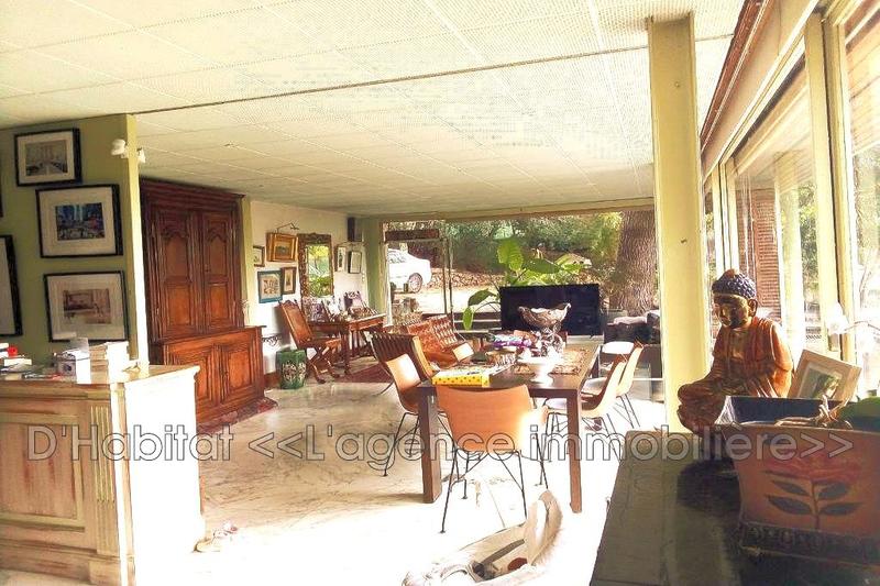 Villa - 264 m² - 6 pièces