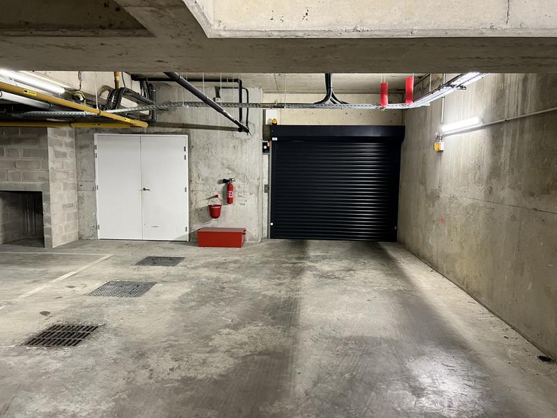 Parking / Garage - 13 m²