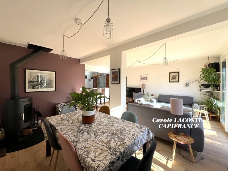 Maison - 90 m² - 4 pièces