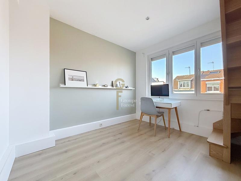 Maison - 180 m² - 7 pièces