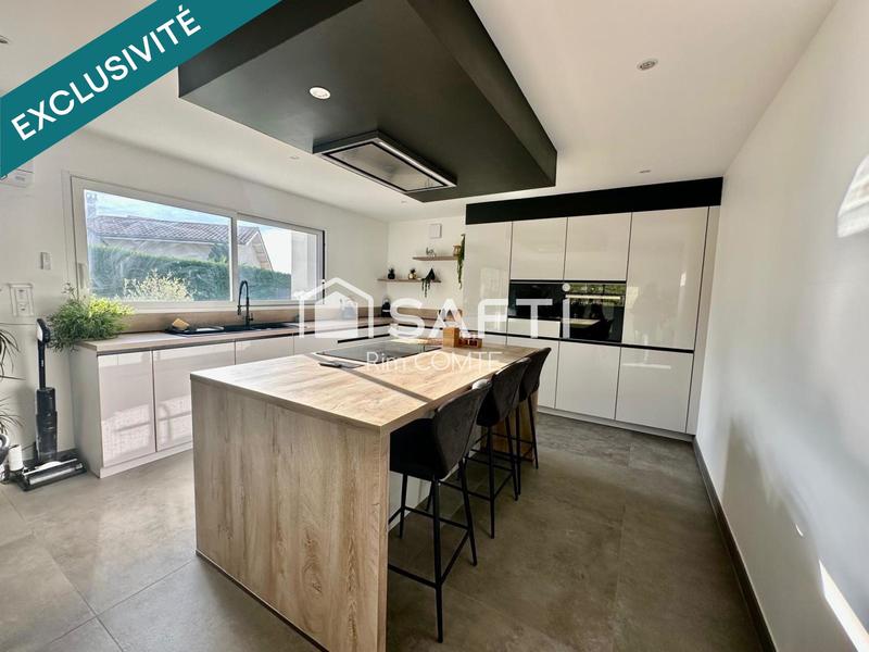 Maison - 136 m² - 5 pièces