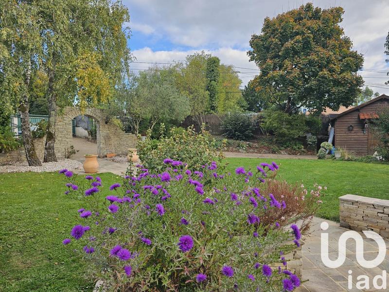 Maison - 312 m² - 9 pièces