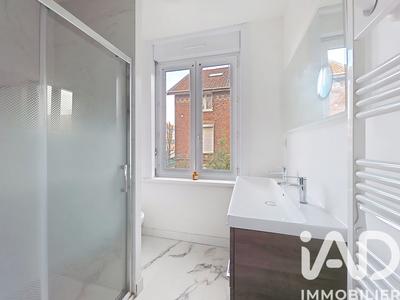 Maison - 75 m² - 5 pièces