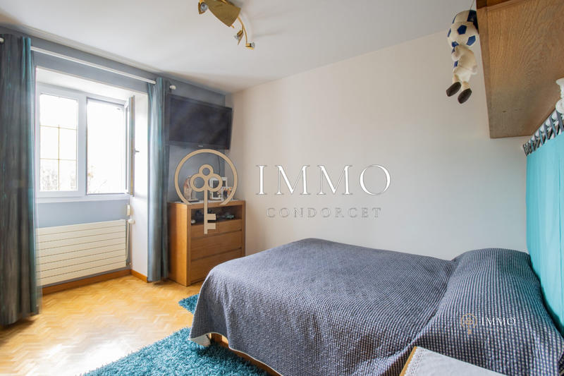 Maison - 190 m² - 7 pièces