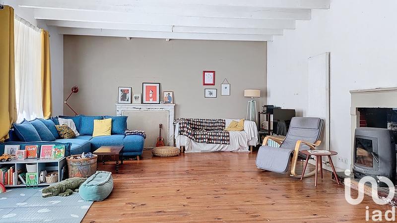 Maison - 288 m² - 8 pièces