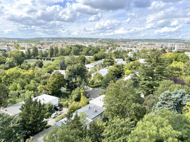 Appartement - 60 m² - 4 pièces