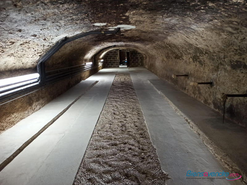 Bastide - 360 m² - 11 pièces