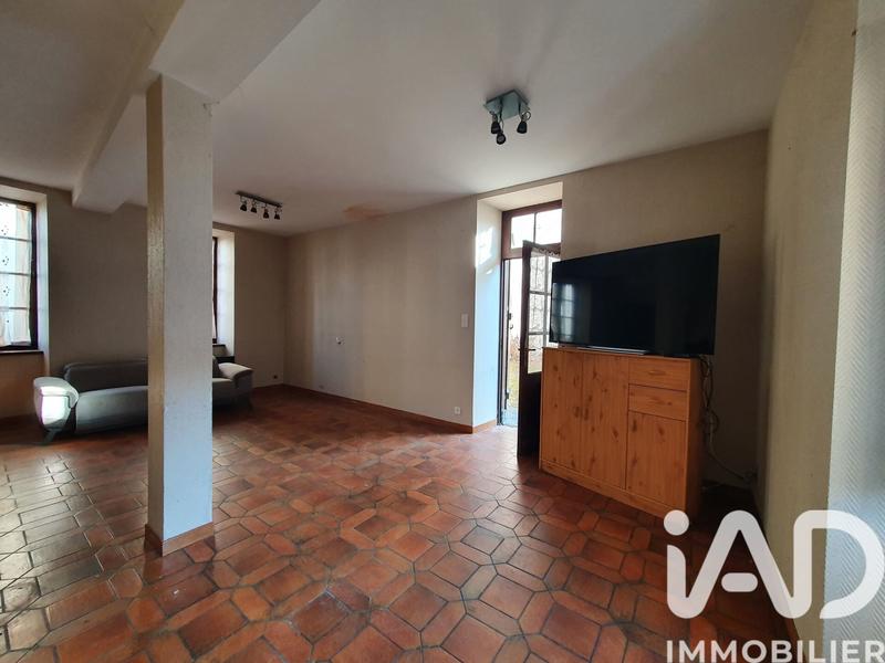 Maison - 172 m² - 9 pièces