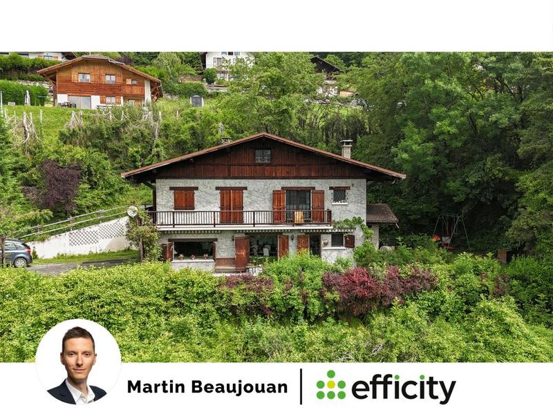 Maison - 360 m² - 9 pièces