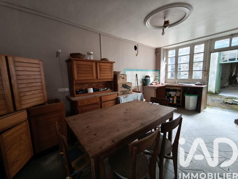 Maison de ville - 219 m² - 9 pièces
