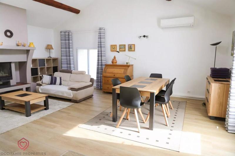 Propriété - 229 m² - 13 pièces