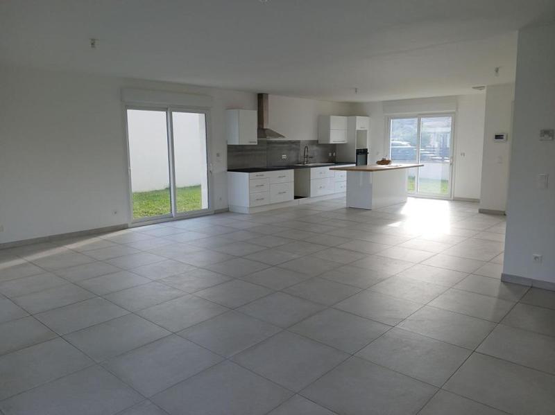 Maison - 128 m² - 5 pièces