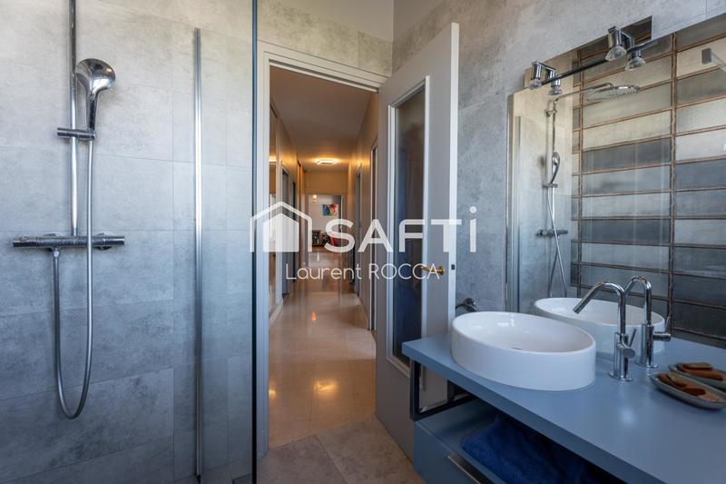 Appartement - 140 m² - 4 pièces